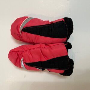 Little Girl's mittens